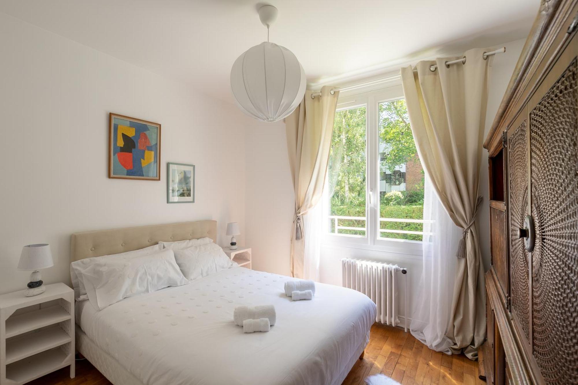 Le Chateaubriand - Calme, Balcon Et Parking Châtenay Exterior foto